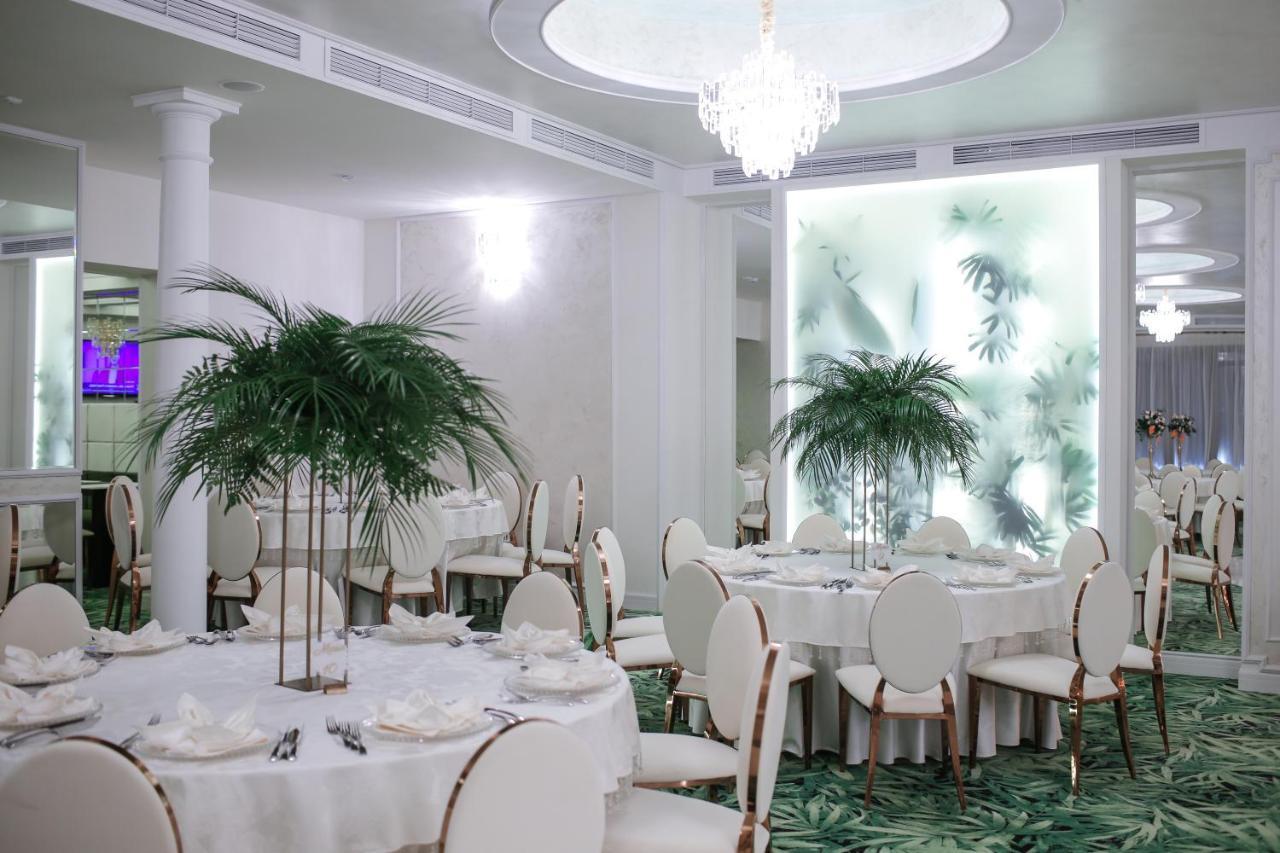Hotel Relax Craiova Eksteriør billede