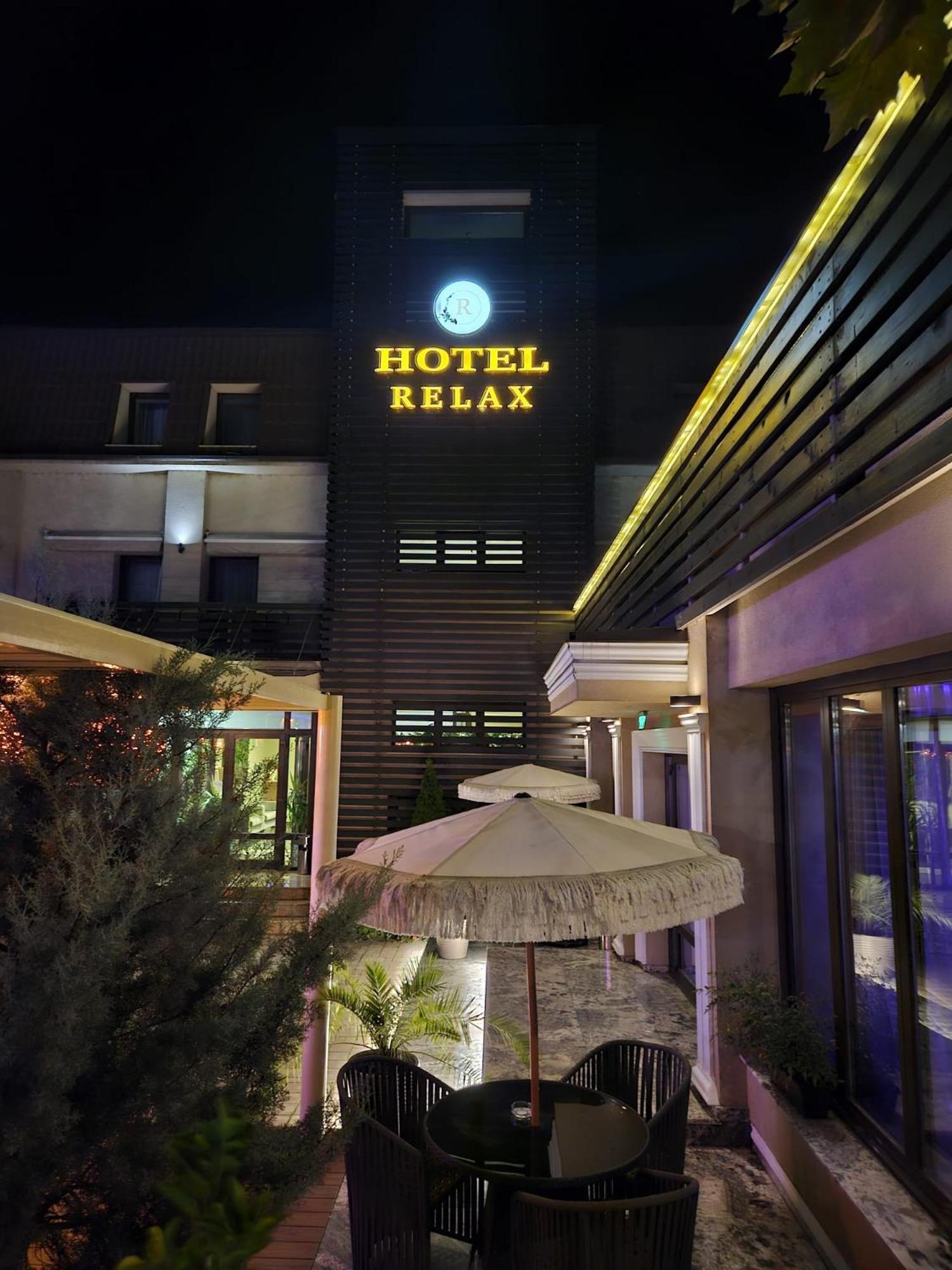 Hotel Relax Craiova Eksteriør billede