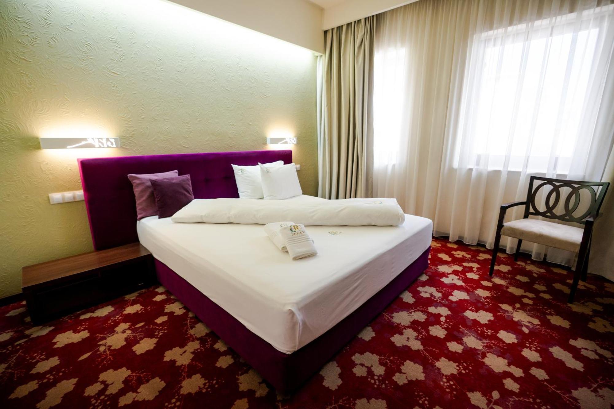 Hotel Relax Craiova Eksteriør billede
