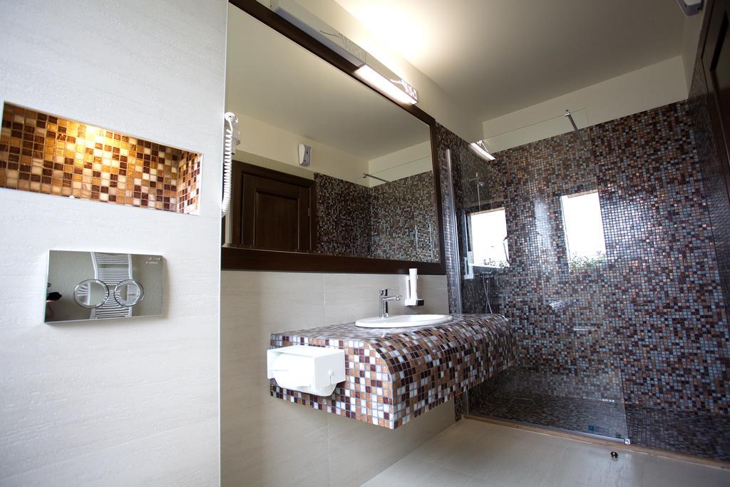 Hotel Relax Craiova Eksteriør billede